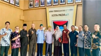 Bapemperda DPRD Kota Sungai Penuh Kunker ke DPRD Kota Padang