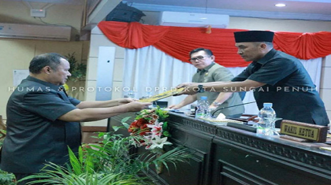 Fraksi DPRD Sungaipenuh Sampaikan Pandangan Umum 2 Ranperda Inisiatif